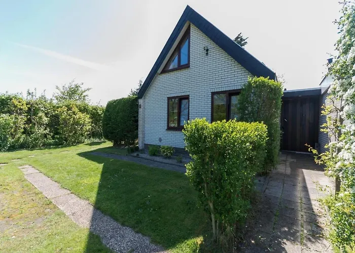 In North Holland Coast * Sint Maartensvlotbrug