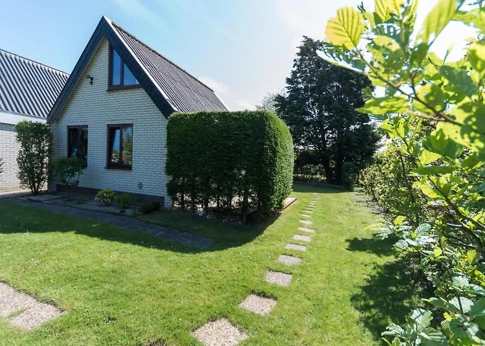 In North Holland Coast * Sint Maartensvlotbrug