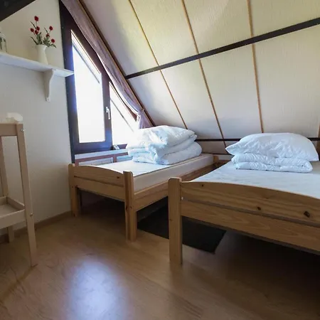 In North Holland Coast Nyaraló