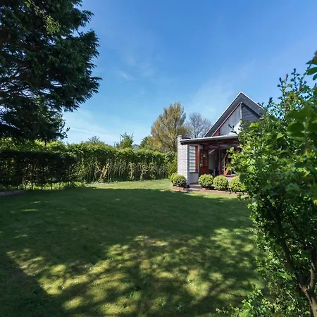 In North Holland Coast Nyaraló